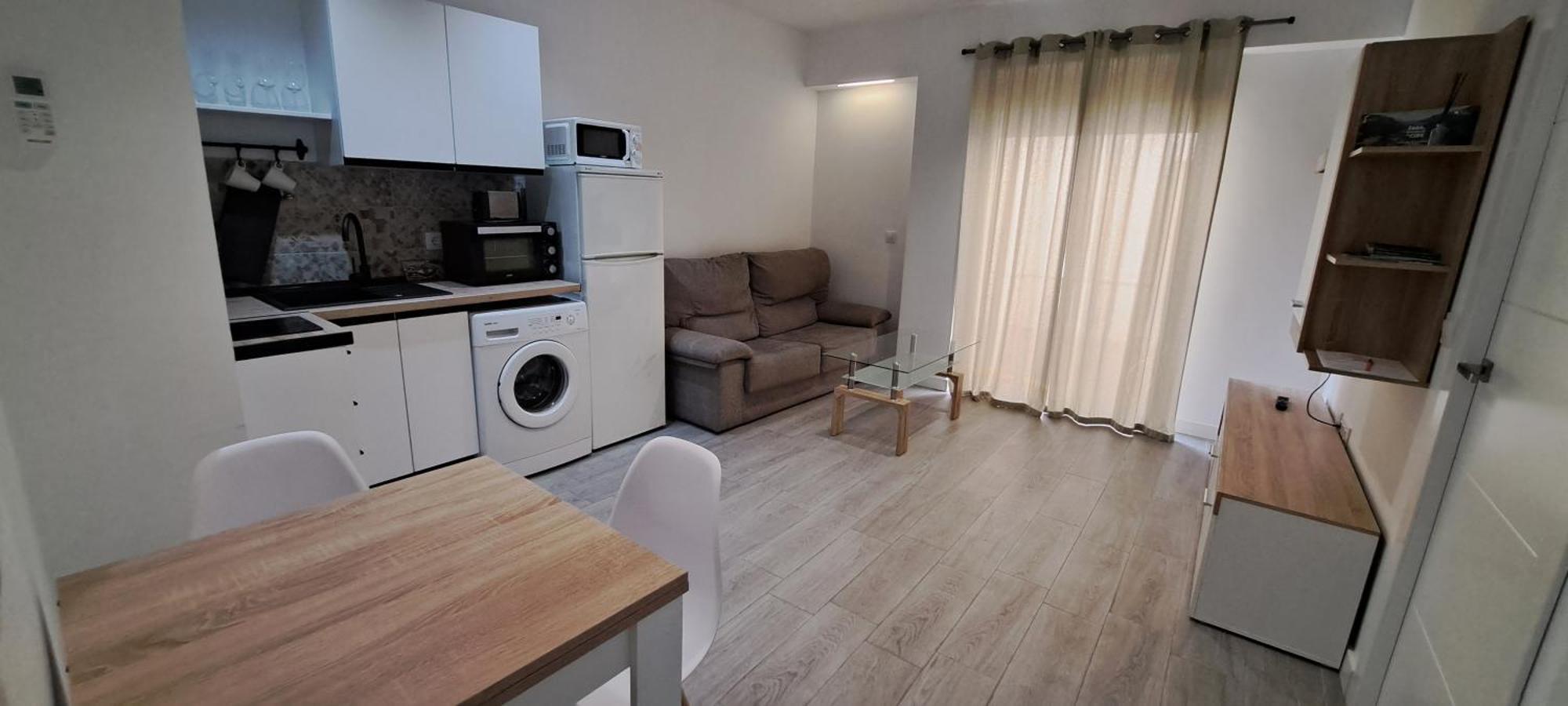 Acc Serrano 3 Aparcamiento Cercano Jaen Ngoại thất bức ảnh